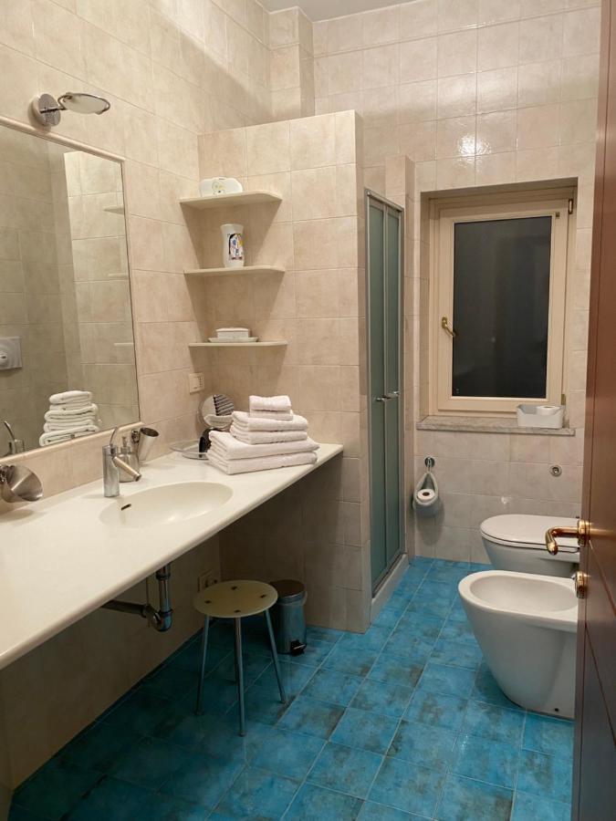 Home Toledo 355 เนเปิลส์ ภายนอก รูปภาพ